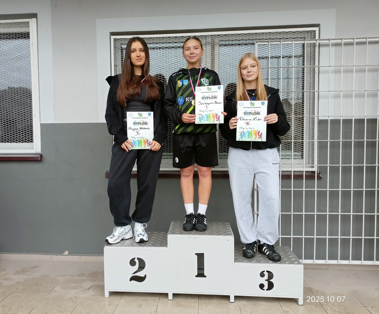 Zdjęcie Indyw Liga LA dz 20-2025 (5)c6caedd4-c0d8-4b8f-9354-f4ef4a93b53a.jpg w galerii Indywidualna Liga LA dziewcząt - październik 2025